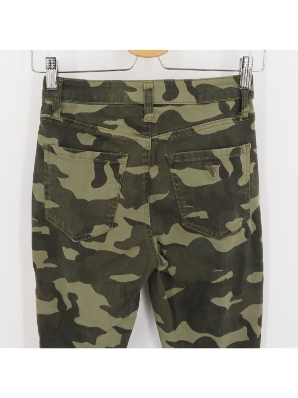 Guess Womens 25 Green Camo Camouflage Yellow Side Stripe Skinny Pants Pockets - Picture 5 of 11